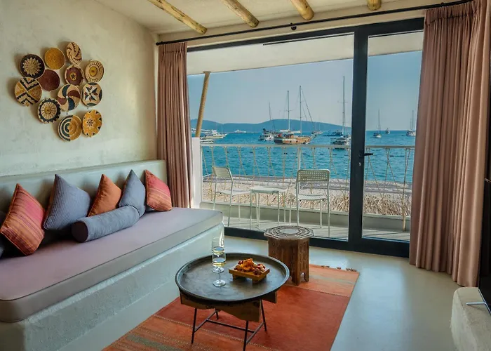 Churchill Townhouse Hotel Bodrum