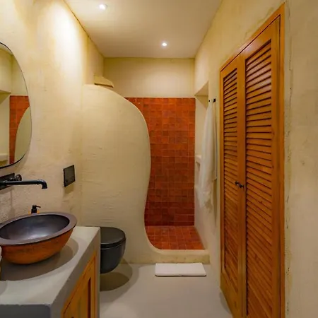 Hotel Churchill Townhouse